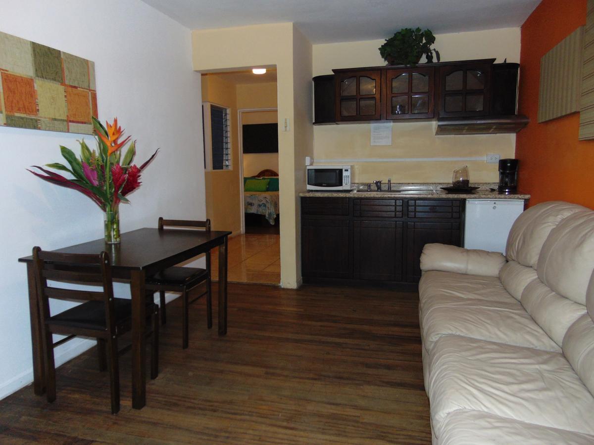 Casa Lima Hotel